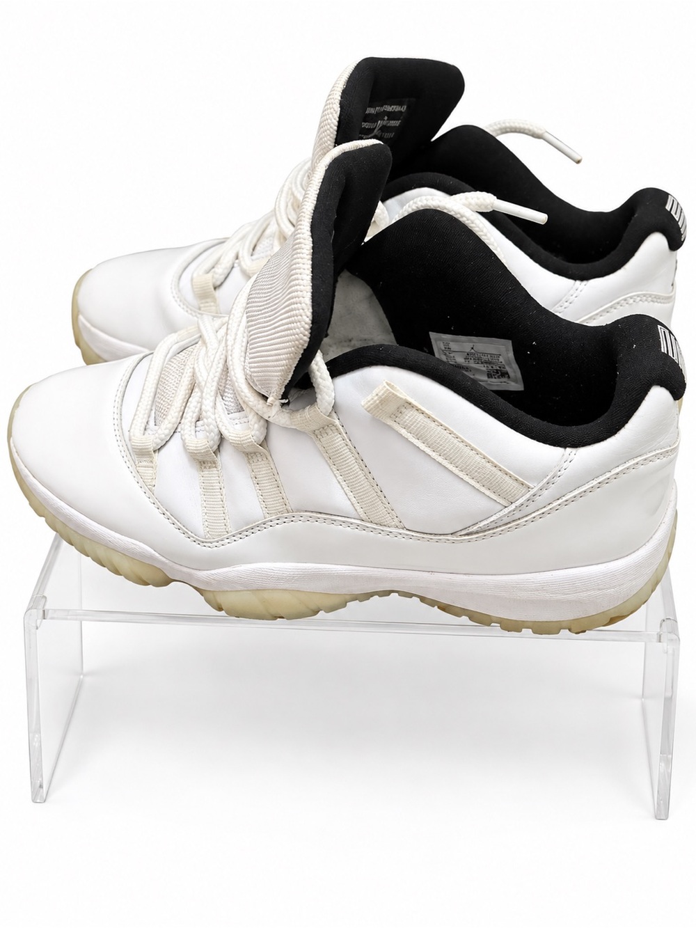 Nike Air Jordan 11 Retro Low